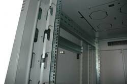 ARMADIO 22 UNITA' LINEA PROFESSIONALE (A)1200 X (L)600 X (P) 800 MM. COLORE NERO