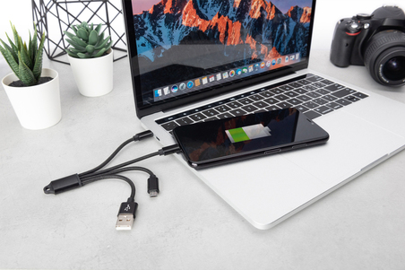 Docking station USB-C, 11 porte