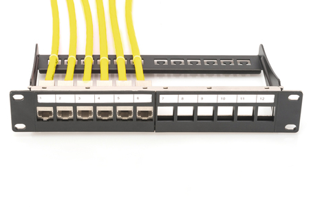Cavo di installazione con doppino intrecciato CAT 7A, S/FTP, AWG 23/1, FRNC-C; LSZH-3