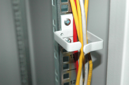 PASSACAVI PER ARMADI RACK 100x45 mm. CONFEZIONE 10 PEZZI - COLORE GRIGIO RAL 7035