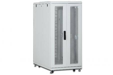 ARMADIO RACK 19" 26 UNITA' LINEA SERVER (A)1342 x (L)600 (P)1000MM. COLORE GRIGIO CHIARO CON PORTA TRAFORATA E RUOTE