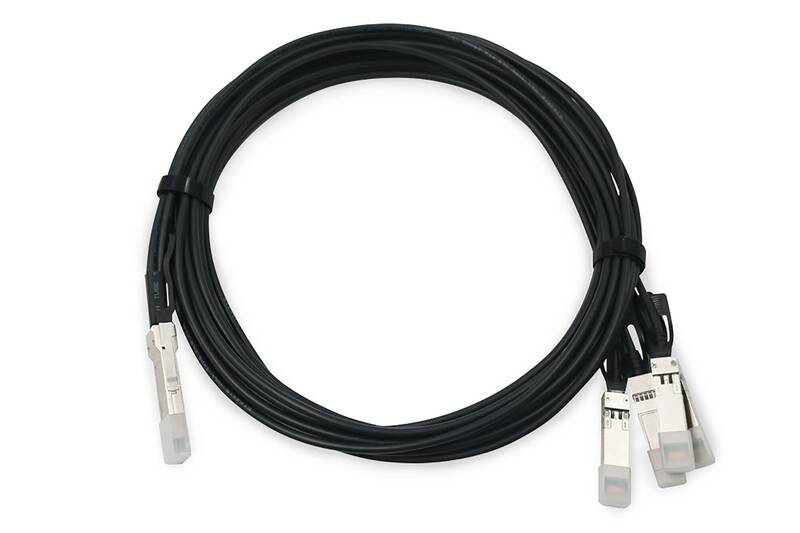 DIGITUS Direct Attach Cable 40G QSFP+ to 4XSFP+ 5m