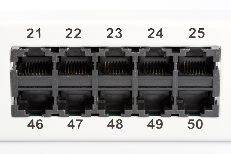 PANNELLO PATCH PER ISDN 19" CATEGORIA 3 - 50 PORTE 8 POLI GRIGIO