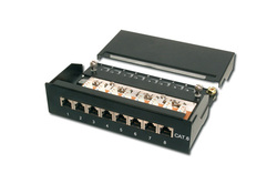 DIGITUS Switch PoE industriale da 8 porte 10/100Base-TX(PoE) a 100Base-FX