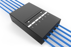 DIGITUS Scatola per punti di consolidamento, moduli Keystone a 6 porte con gestione intelligente dei cavi
