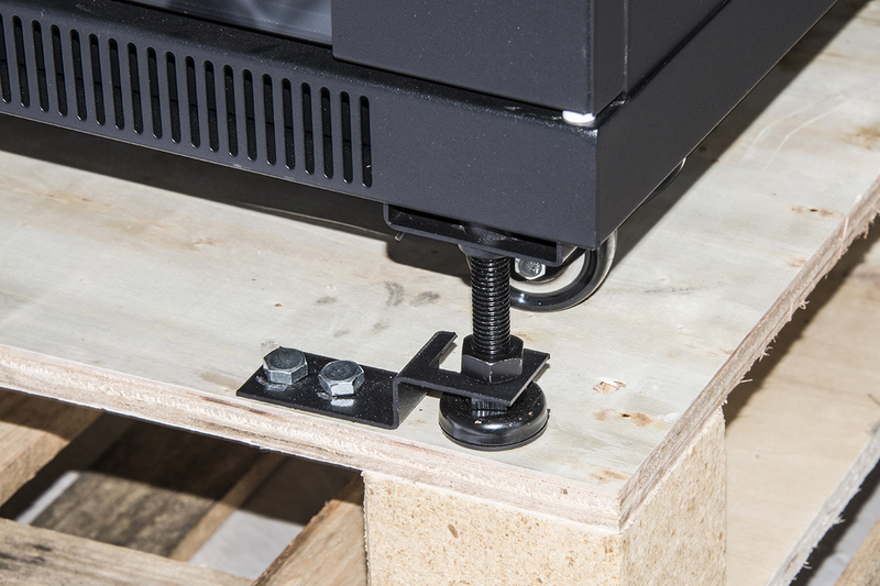 ARMADIO RACK 19" 42U (A)2055, (L)600, (P)800 COLORE NERO PORTA VETRO