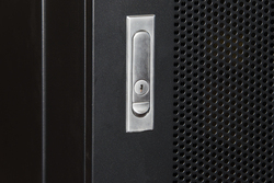 ARMADIO RACK 19" 42U (A)2055, (L)800, (P)800 COLORE NERO PORTA TRAFORATA CON GUIDACAVI  LATERALE