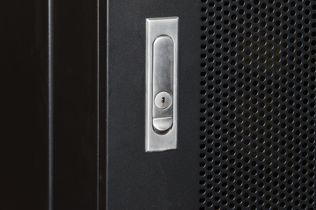 ARMADIO RACK 19" 42U (A)2055, (L)800, (P)800 COLORE NERO PORTA TRAFORATA CON GUIDACAVI  LATERALE