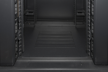 ARMADIO RACK 19" 9U LINK SERIE LIGHT COLORE NERO CON PORTA VETRO (AxPxL) MM 450X400X530 RIPIANO INCLUSO