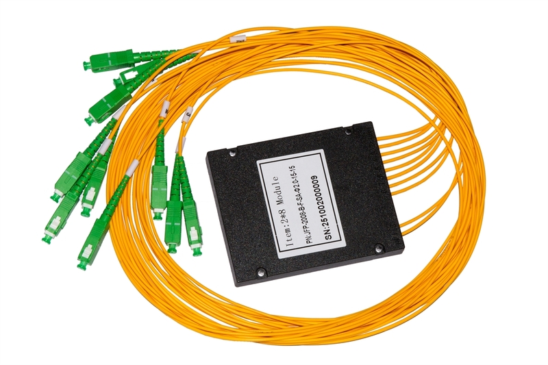BOX PLC SPLITTER CON CONNETTORI SC APC 2 IN E 8 OUT MT 1.5