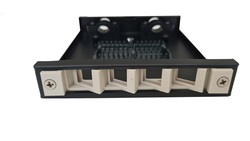 BOX 4 PORTE PER CONNETTORI FIBRA OTTICA SC SIMPLEX O LC DUPLEX PER APPLICAZIONI FTTH IN METALLO