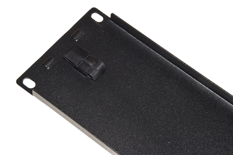 PANNELLO CIECO 2 UNITA' PER ARMADI RACK 19" COLORE NERO CHIUSURA A SCATTO