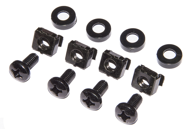PANNELLO DI PROTEZIONE COLORE NERO 1U CON SPAZZOLA PER ARMADI RACK 19"