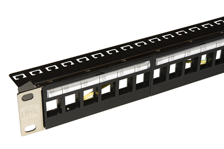 MULTIPRESA 4 PRESE UNIVERSALI ITA/SCHUKO 10/16 A - SPINA 16 A CON INTERRUTTORE