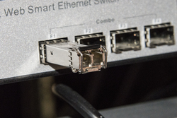 MODULO MINIGBIC (SFP+) MULTIMODE LC DUPLEX 10GBPS 850nm 300 MT CON DDM PER ZYXEL