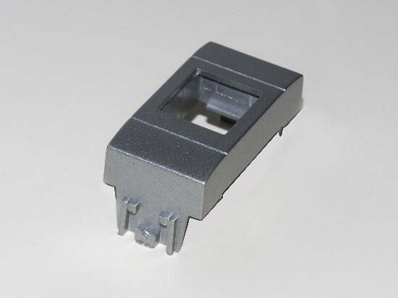 ADATTATORE PORTAFRUTTO BITICINO LIVING LIGHT TECH ARGENTO